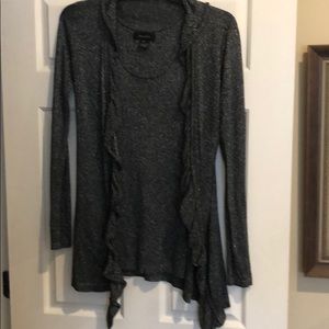 Karen Kane black/silver sweater set, size medium.